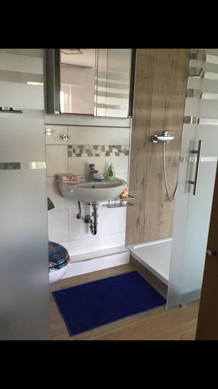 Aussichtszimmer Mit Modernem Glasbad Und Balkon Koblenz  Exterior photo